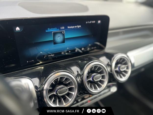 MERCEDES-BENZ GLB 200 d AMG Line  