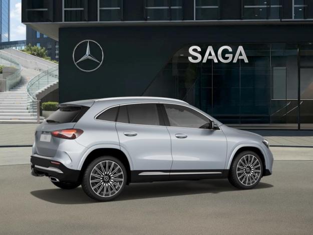 MERCEDES-BENZ GLA 200 d AMG Line  GLA 200 d AMG Line