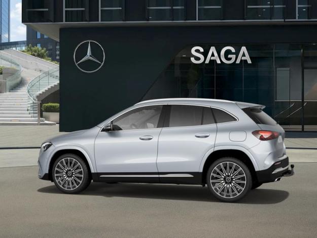 MERCEDES-BENZ GLA 200 d AMG Line  GLA 200 d AMG Line