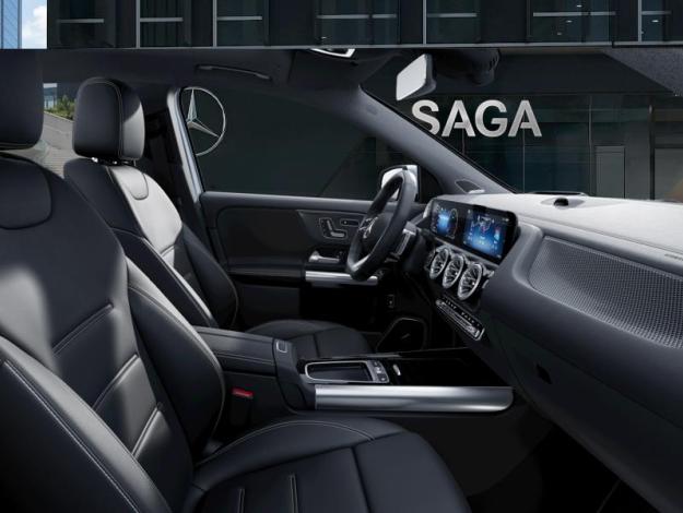 MERCEDES-BENZ GLA 200 d AMG Line  GLA 200 d AMG Line