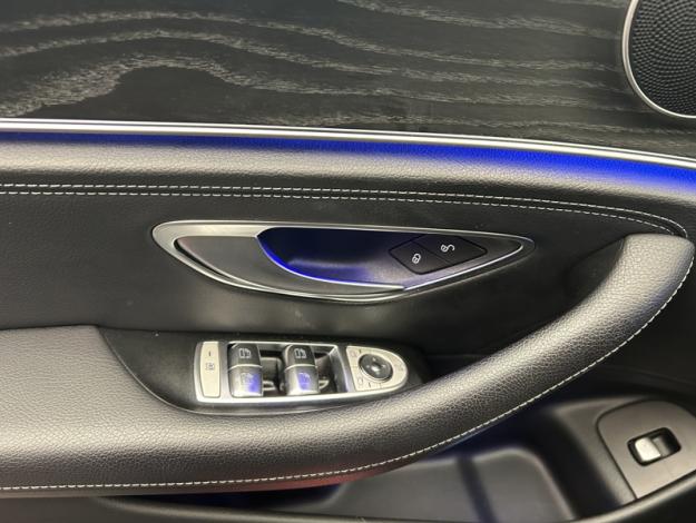 MERCEDES-BENZ Classe E Berline Classe E 220 d AMG Line Berline  