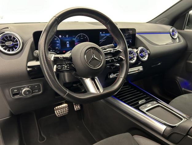 MERCEDES-BENZ GLA 200 d tout terrain  