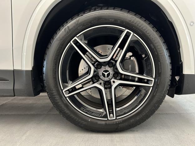 MERCEDES-BENZ GLA 200 d tout terrain  