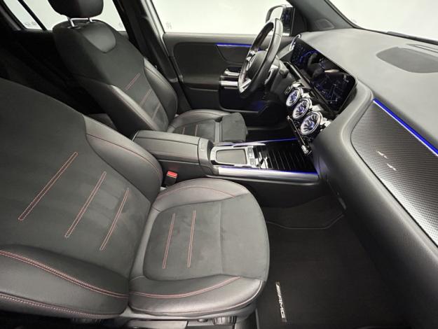 MERCEDES-BENZ GLA 200 d tout terrain  