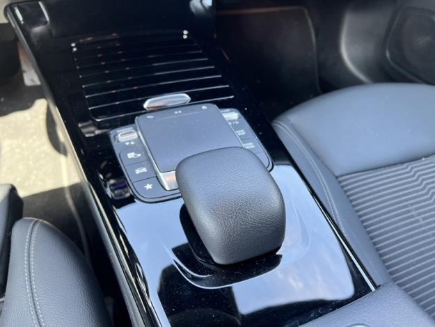MERCEDES-BENZ CLA-Klasse CLA 180 Shooting Brake