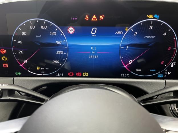 MERCEDES-BENZ Classe E Berline Classe E 220 d AMG Line Berline  Classe E 220 d AMG Line Berline