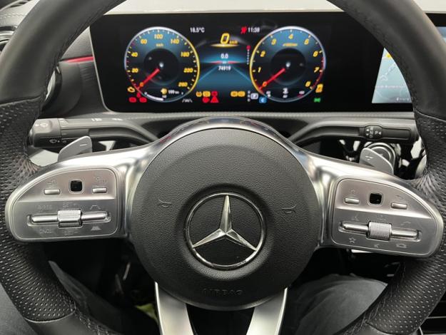 MERCEDES-BENZ CLA Coupé CLA 200 Coupé AMG Line  