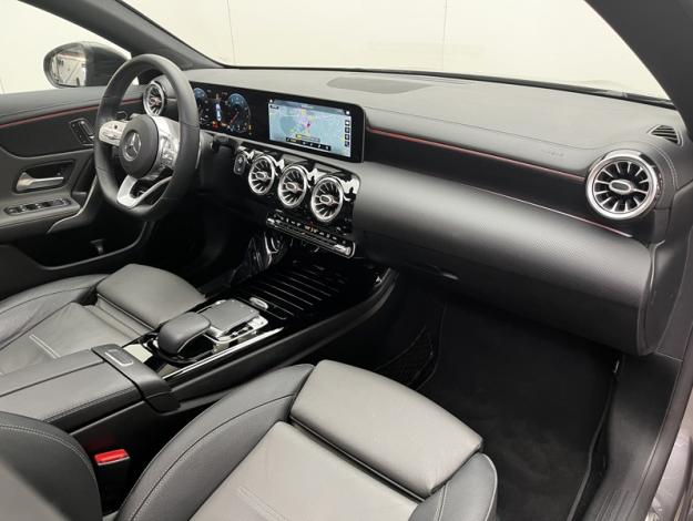 MERCEDES-BENZ CLA Coupé CLA 200 Coupé AMG Line  