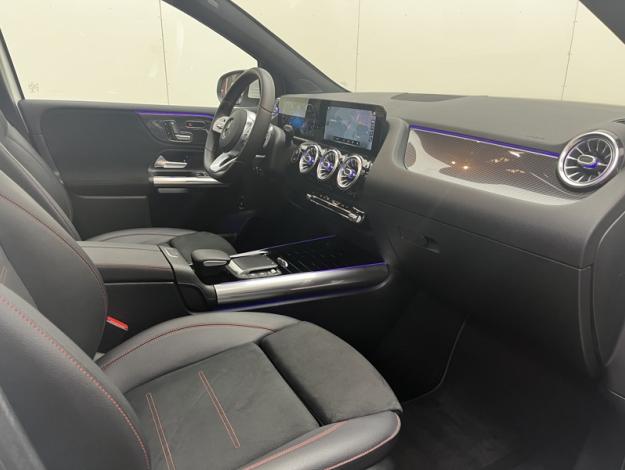 MERCEDES-BENZ Classe B 180 AMG Line Edition  