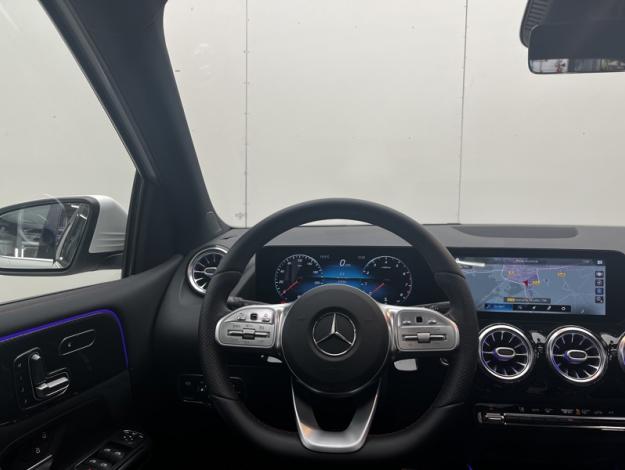 MERCEDES-BENZ Classe B 180 AMG Line Edition  