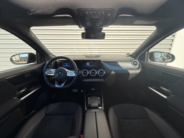MERCEDES-BENZ GLA 200 d AMG Line  GLA 200 d AMG Line