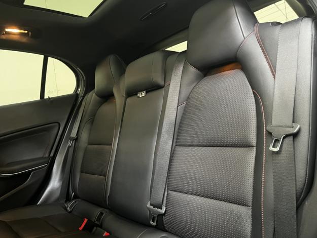 MERCEDES-BENZ GLA 200 d  
