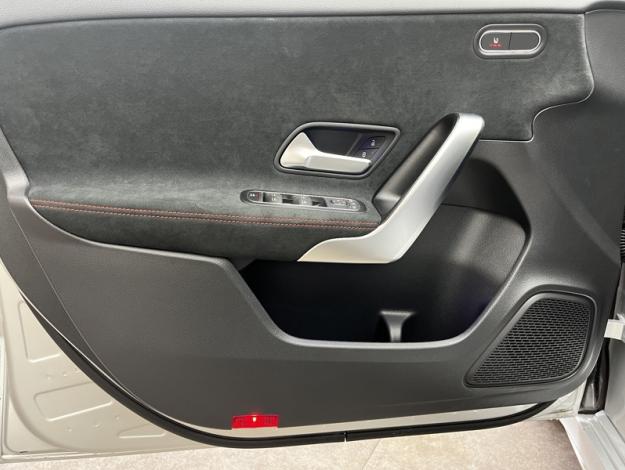 MERCEDES-BENZ Classe A 200 AMG Line  