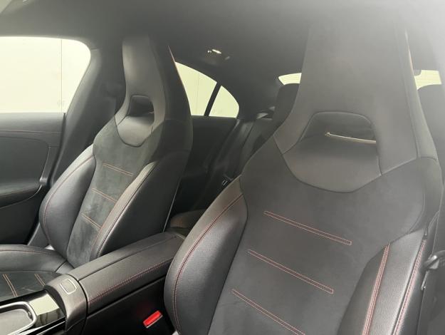 MERCEDES-BENZ CLA Coupé CLA 200 Coupé AMG Line  