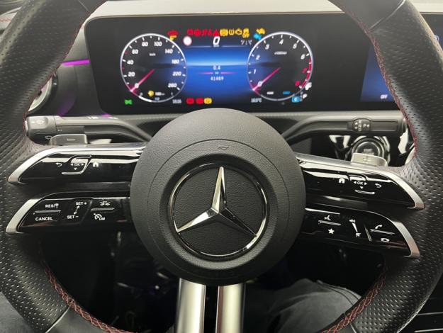MERCEDES-BENZ CLA Coupé CLA 200 Coupé AMG Line  