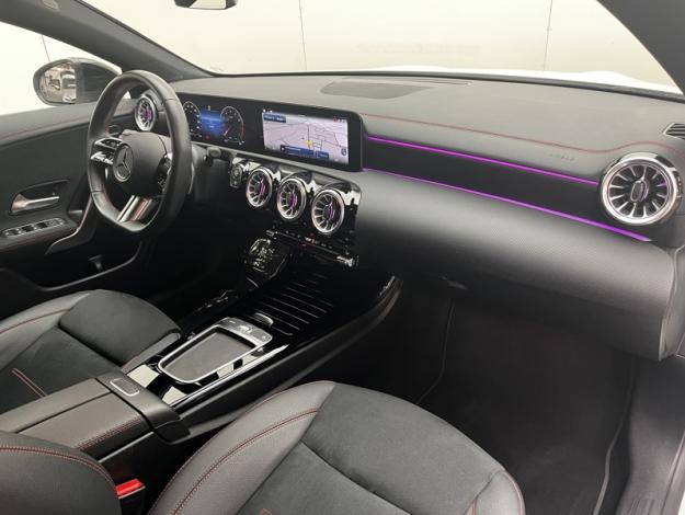 MERCEDES-BENZ CLA Coupé CLA 200 Coupé AMG Line  