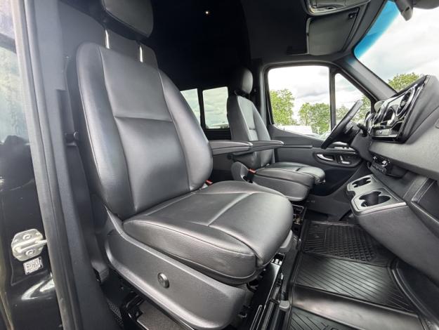 MERCEDES-BENZ Sprinter 317 CDI Fourgon Toit sureleve Standard Select 