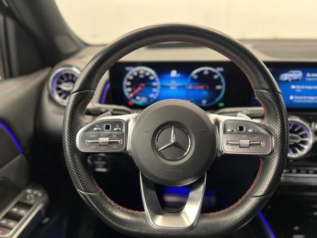 MERCEDES-BENZ EQB 250 AMG Pack Night 7 places  