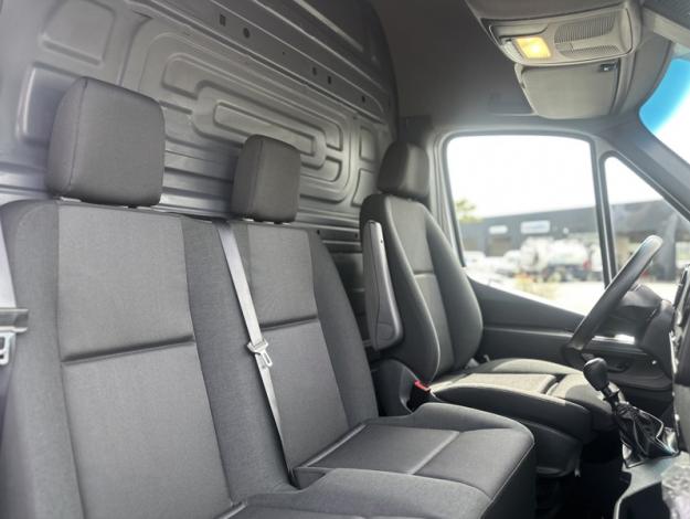 MERCEDES-BENZ Sprinter 315 CDI Fourgon Toit sureleve Standard  SPRINTER 315 FG 37 FIRST PROPU LEG
