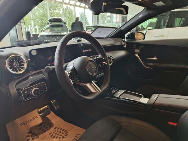 MERCEDES-BENZ A 180 Star Edition  