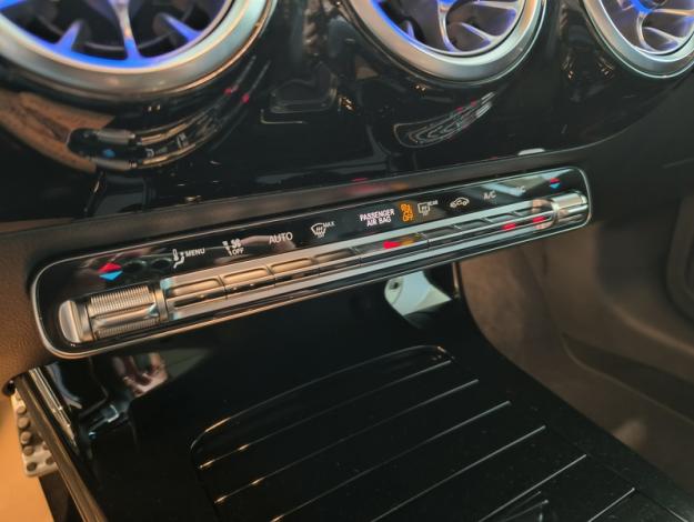 MERCEDES-BENZ A 180 Star Edition  