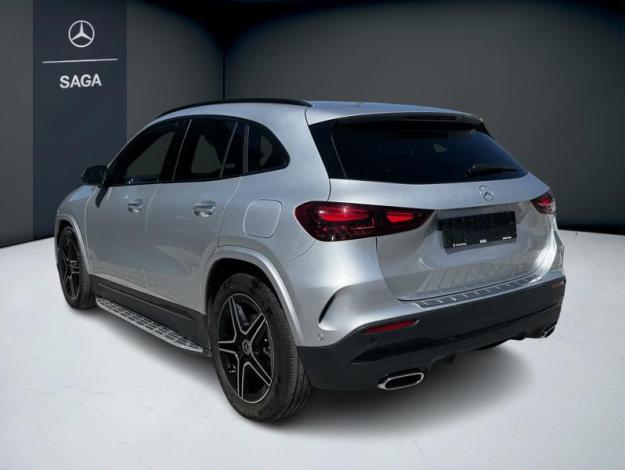 MERCEDES-BENZ GLA 180 d AMG Pack Night Toit Pano  