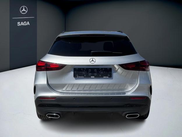 MERCEDES-BENZ GLA 180 d AMG Pack Night Toit Pano  