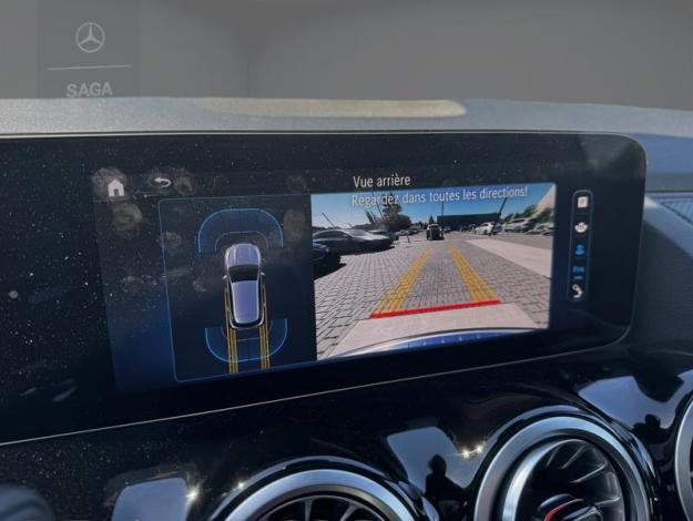 MERCEDES-BENZ GLA 180 d AMG Pack Night Toit Pano  