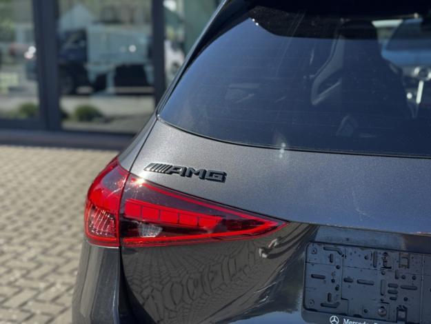MERCEDES-BENZ C 63 se Performance Break sièges perf.  
