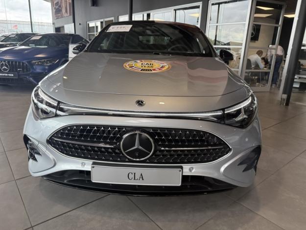 MERCEDES-BENZ CLA Coupé CLA 180 Coupé  CLA 180 AMG Line
