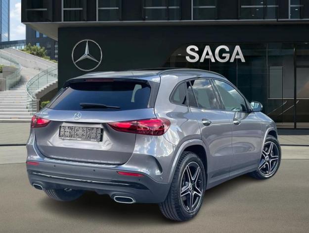 MERCEDES-BENZ GLA-Klasse GLA 180 Off-Roader