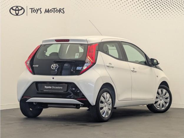 TOYOTA Aygo x-play  1.0 72 ch BVA5