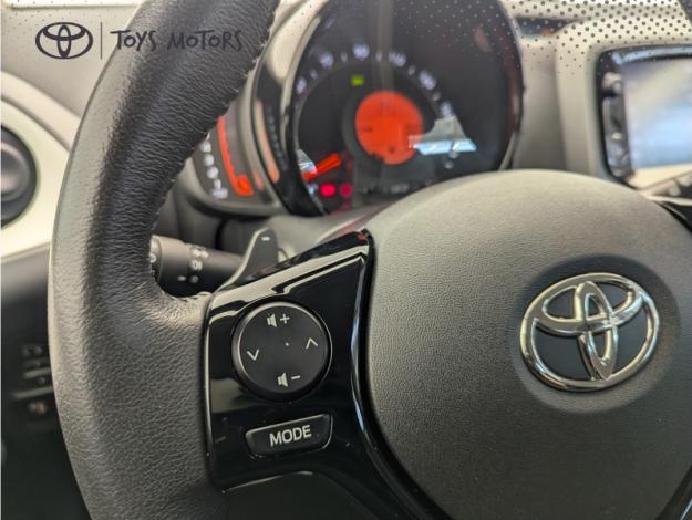 TOYOTA Aygo x-play  1.0 72 ch BVA5