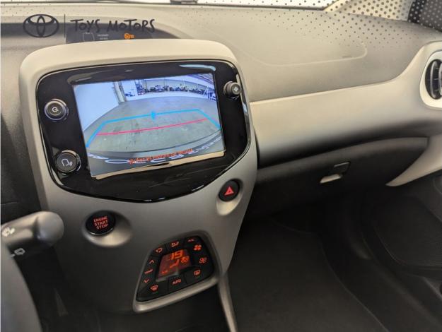 TOYOTA Aygo x-play  1.0 72 ch BVA5