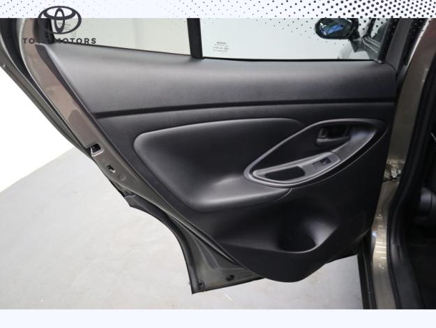 TOYOTA Yaris Cross 1.5 HYBRID 116H DESIGN Cargo  