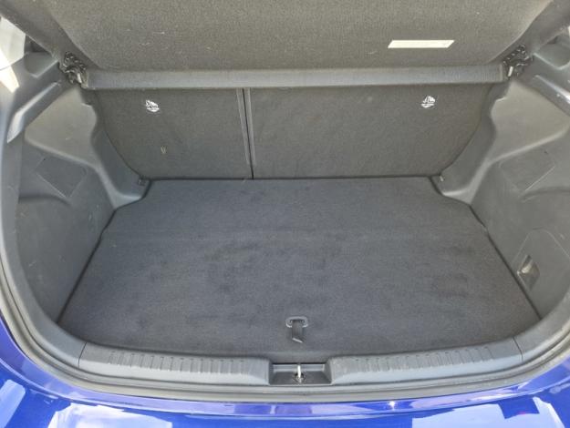 TOYOTA Yaris Hybride 116h Design Pack   