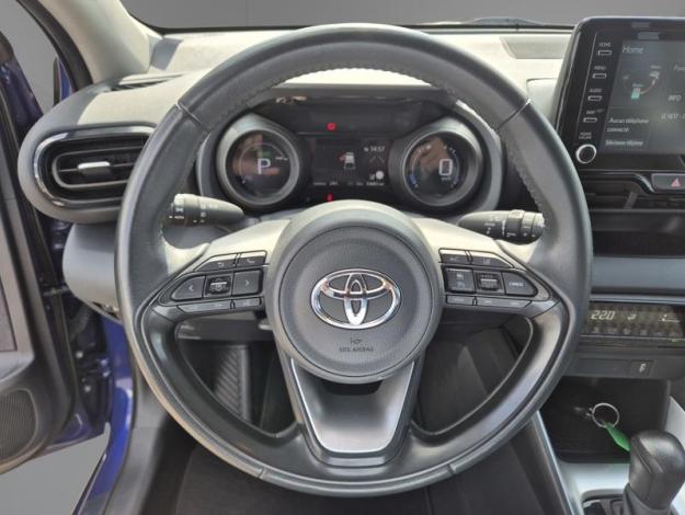 TOYOTA Yaris Hybride 116h Design Pack   