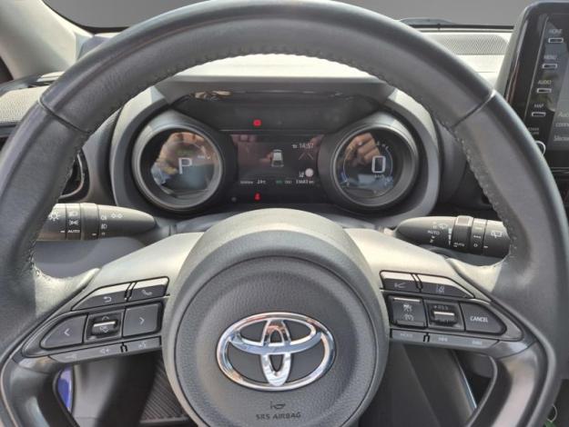 TOYOTA Yaris Hybride 116h Design Pack   