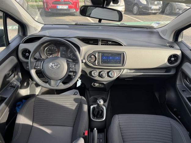 TOYOTA Yaris France Connect  1.0 69 ch 