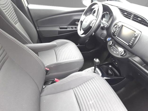 TOYOTA Yaris 1.5 VVT-I HYBRID Collection Nav Pano MY18  