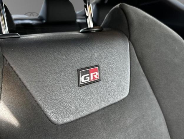 TOYOTA C-HR Hybrid GR Sport  1.8 122 ch 