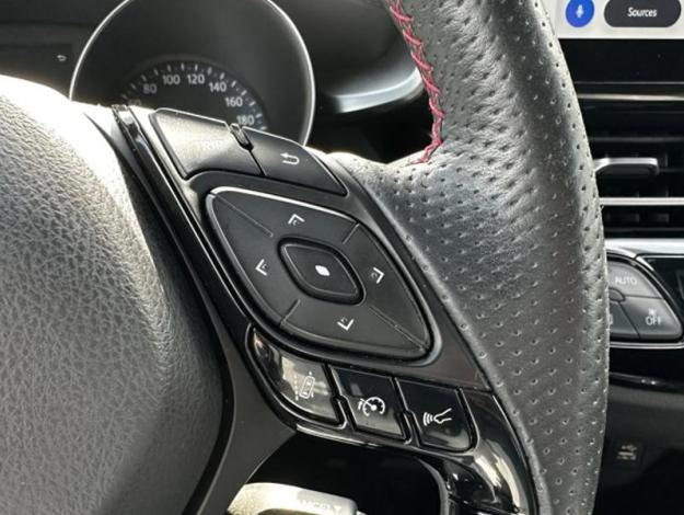 TOYOTA C-HR Hybrid GR Sport  1.8 122 ch 