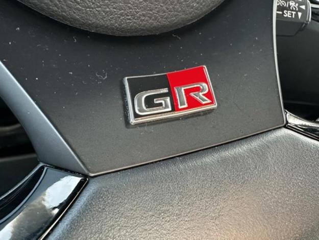 TOYOTA C-HR Hybrid GR Sport  1.8 122 ch 