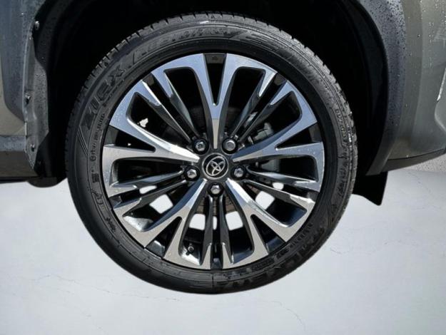 TOYOTA Yaris Cross Hybrid 2WD Collection   
