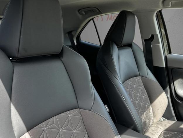 TOYOTA Yaris Cross Hybrid 2WD Collection   