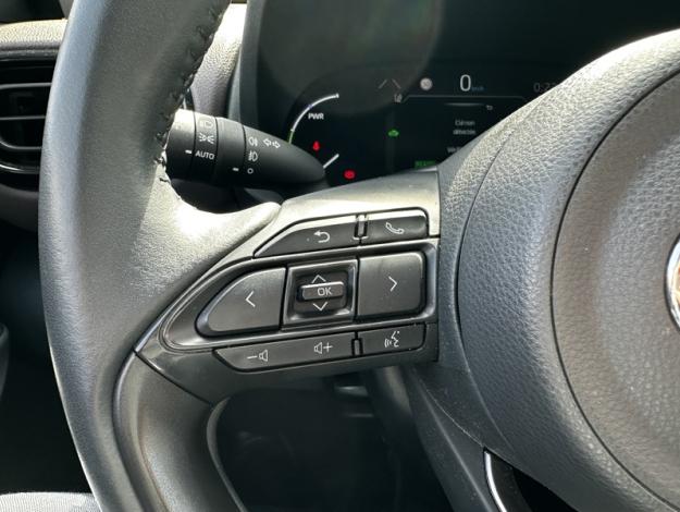 TOYOTA Yaris Cross Hybrid 2WD Collection   