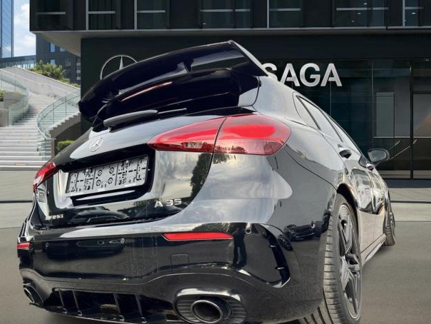MERCEDES-BENZ Classe A Mercedes-AMG A 35 4MATIC