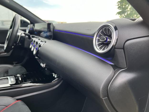 MERCEDES-BENZ Classe A Mercedes-AMG A 35 4MATIC