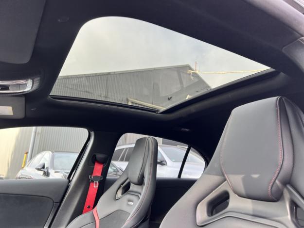 MERCEDES-BENZ Classe A Mercedes-AMG A 35 4MATIC