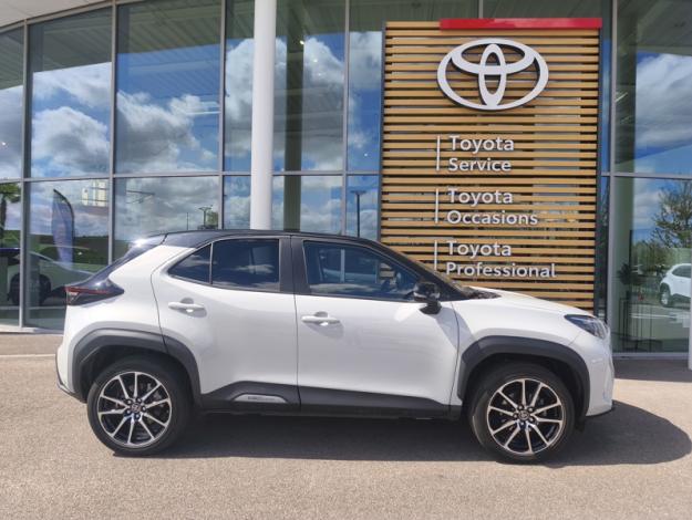 TOYOTA Yaris Cross 1.5 HYBRID 116H GR SPORT AUTO  